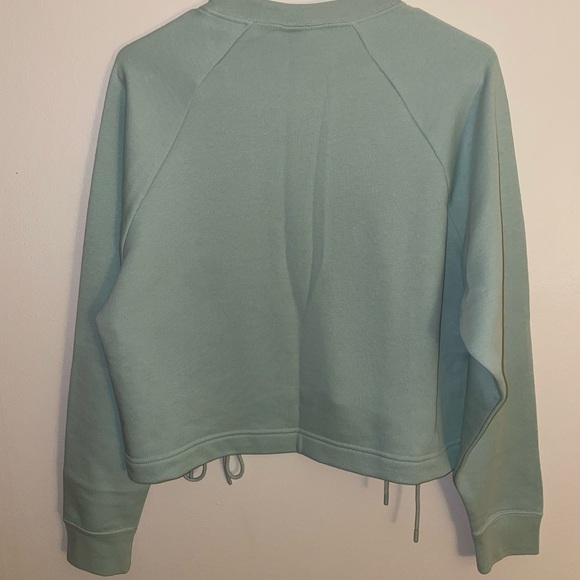 Women’s Nike sweatshirt - Picture 4 of 4